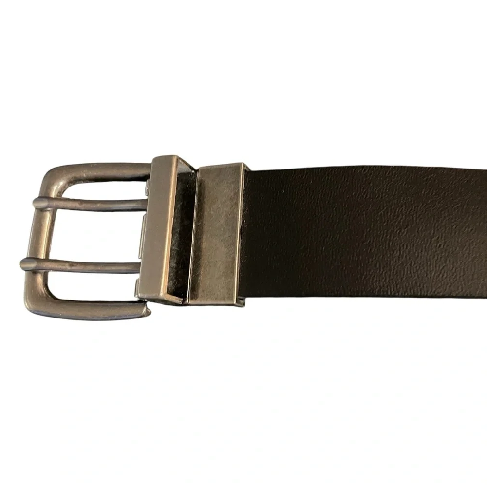 NWOT Men's Black & Brown Reversible Leather Belt with Silver Buckle. Size 3XL